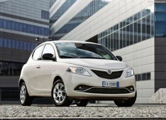 Italy best selling cars ranking in 2015. The Fiat 500X joined the top 10 Best selling cars italy