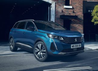 Greece 2020. Renault enters the leaderboard in a market down almost 30% Greece car market