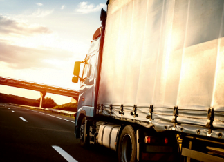 7 Tips To Drive Commercial Vehicles Safely