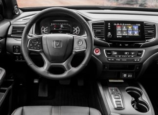 Full-Service vs. Self-Service Junkyards: A Roadmap of the Pros and Cons