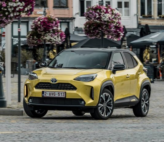 Italy 2022. Best Selling Cars Ranking: Toyota Yaris Cross Shining Success Toyota-Yaris_Cross-2021