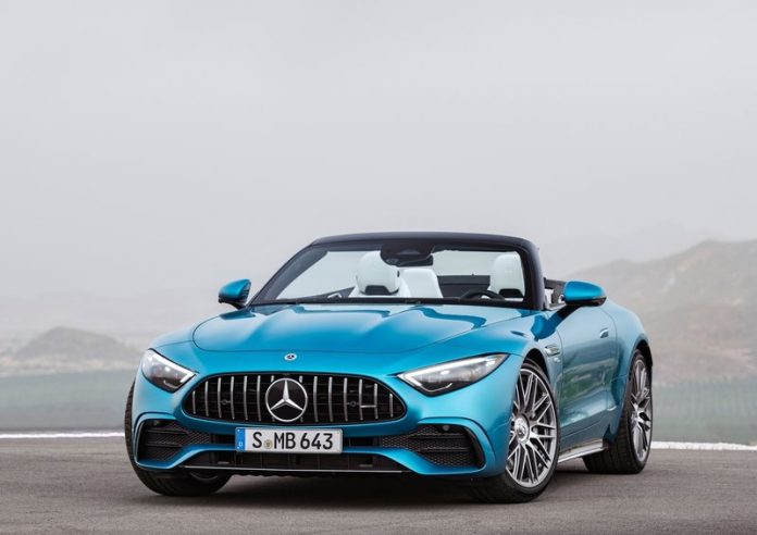 The 2023 Mercedes-Benz SL 43 AMG