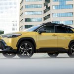 Toyota-Corolla_Cross_Hybrid-2023-800-06