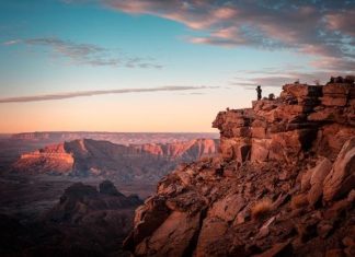 The Best Road Trip Destinations for College Students: Top 5 Scenic Routes