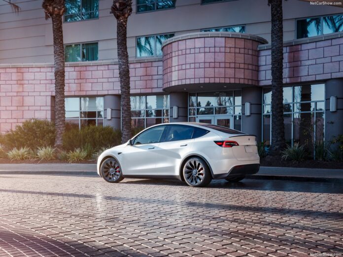 Tesla-Model_Y-2021-1280-d9abf4011cb831a715cf36a3710403605b