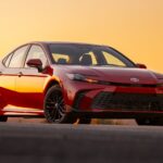Toyota-Camry_Hybrid-2025-1280-0c0bda113b09fd8caca57ce3e2a25e598e